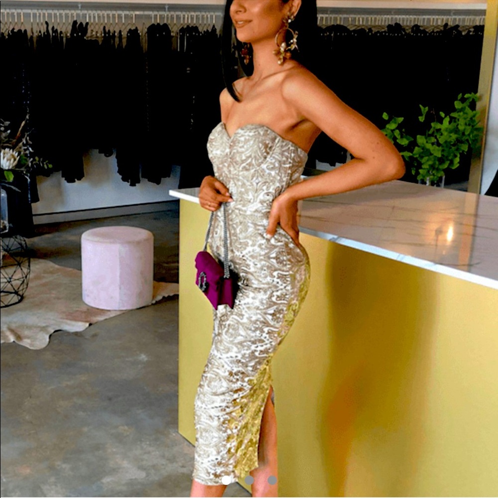 Elle zeitoune midi dress